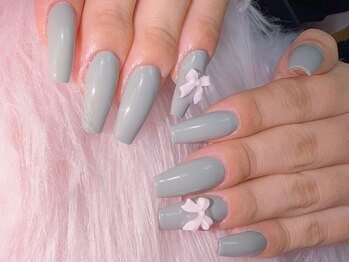 グロッシー ネイル(glossy nails)の写真/【長さ出し自由自在】スカルプ・チップ長さだし◎3枚MAXまでOK！持ち込みデザイン＆豊富なアート対応★