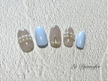 ジェルネフェル(LaDjernefer)/パールアクセントで上品ネイル