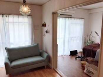 アイラ(AIRA)/<AIRA>内観