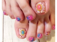 ネイルサロン ティフィン(tiffin)/カラフルなカラーで元気に♪