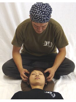 新潟道場 伝昭堂/頭の施術