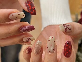 クルネ(QULNE)の写真/ワンランク上のデザイン力にファン多数!繊細なアートや持込みもおまかせ◎何度も見つめたくなる指先に♪