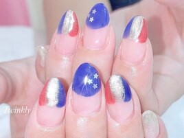 シンプルアートのseasonネイル