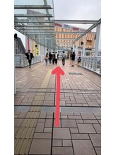 アンベリール(Embellir)/駅からお店までの道