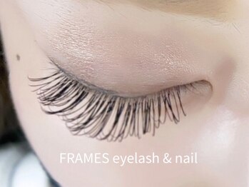 フレイムス アイラッシュ アンド ネイル(FRAMES)/軽量フラットラッシュ♪