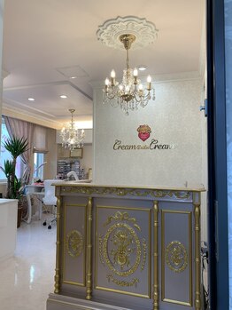 クリーム デラ クリーム/