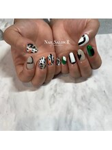 ネイルサロン R/スタイリングコース