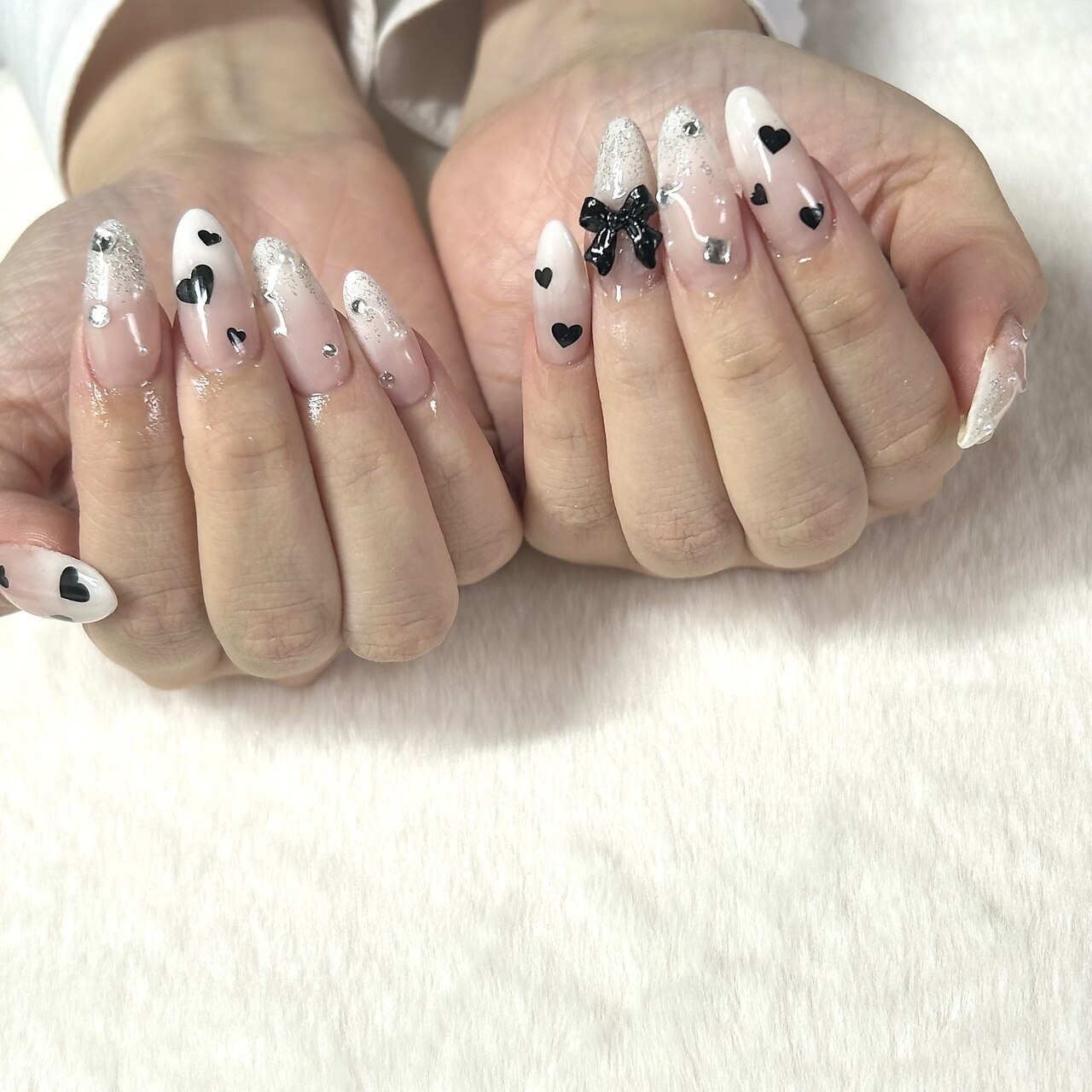 2026年冬トレンド】白黒のネイルデザイン集｜人気順｜4ページ目