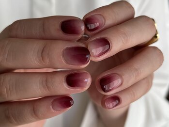 リノ 大阪本町店(lino)/ちぐはぐグラデネイル【12.4】