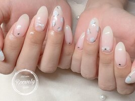 手描きお花ネイル