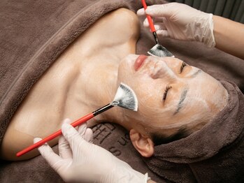 暖暖 銀座店の写真/韓国肌管理が日本で叶う★大人気【ララピール】肌を育てる次世代ピーリングでぷるぷる生ツヤ肌＆水光肌に◎