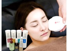 肌トラブルに合わせて、10種の美容液から選定！エレクトロ導入◎