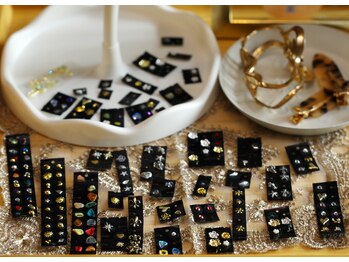 ミュウ(Myu)/耳つぼジュエリー