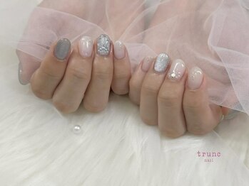 貝殻ネイル♪ 担当:鈴木