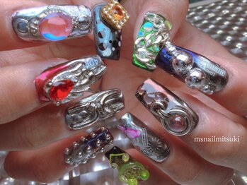 エムズ ネイル アンド アイ(M’s nail & eye)/