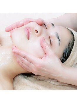 マーヴェラス(Marvelous)/シャインホワイトパックで白雪肌