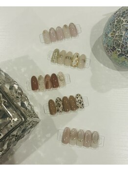 ラルーナ(LA LUNA)/ネイルデザイン♪