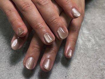 オムネイル 渋谷(HOMME NAIL)/マグネットネイル ¥6.600