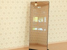 ビィ プラス(Vi+)/ヨガミラー