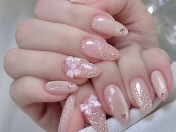 モアグラム 新宿東口店(More Glam)/持ち込みやり放題