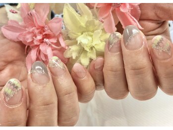 ディーネイル 京橋(D-nail)/立和名/ピーコックネイル
