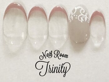 ネイルルーム トリニティ(Nail Room Trinity)/150種類以上選べるアート付