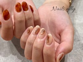 べっこう×秋ネイル×ニュアンス
