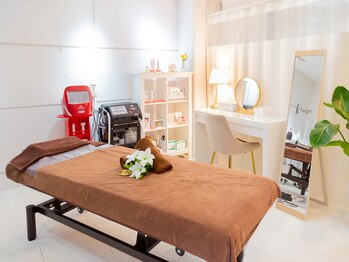 リリウム(Lilium)/内観｜ドレッサールーム