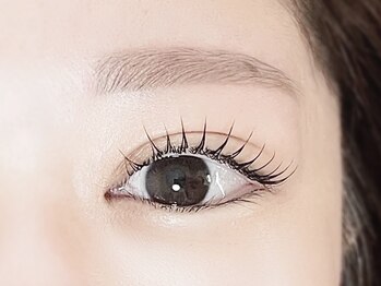 イデアル ドゥ(Ideal duex)の写真/《上品でナチュラルだけど、ぱっちりなお目元になりたい大人女性必見！》そのわがまま叶えます♪