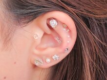 ソルシエール(Sorciere)/耳つぼジュエリー施術例