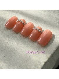 オフィスネイル×上品ビジュー