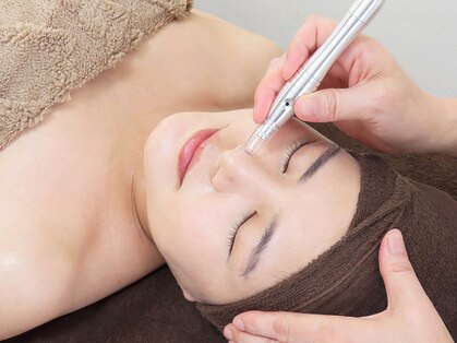 小顔コルギSELENA TOTAL BEAUTY SALONの写真
