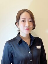 ネイルハウス安气子 新丸ビル店 大和田 早紀
