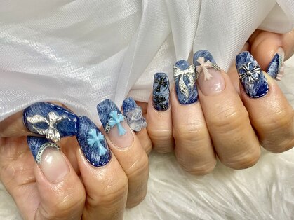 ブルーネイル(Blue Nail)の写真
