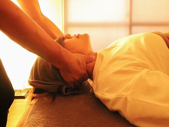 フルケア整体院/施術　/整体/肩こり/伏見/名古屋