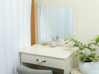 モエザ(MoeZ)/【ドレッサー完備】