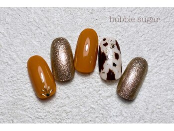 バブル シュガー バイ ネイルクローネ(bubble sugar by.nail crone)/牛柄ネイル