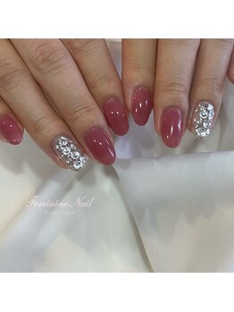 フェミニンネイル(Feminine Nail)/