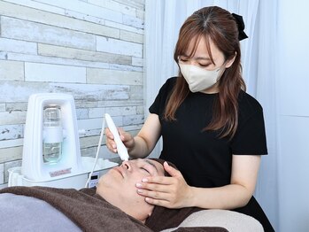 毛穴|小顔|ピーリング　CareNa三宮元町店　毛穴洗浄専門サロンの写真/お肌に合わせた高濃度美容液で、しみしわ改善！毛穴洗浄後のケアをあなただけのオンリーワン♪カスタマイズ