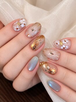 Monica nail salon 松戸店 【長さだし専門店】の写真/華やかに輝く、大人可愛い指先へ♪