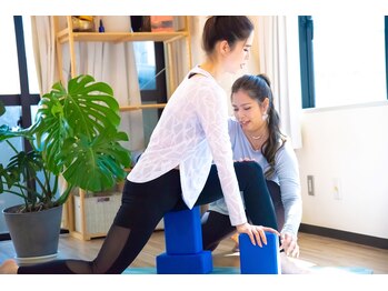 ヨガスタジオ ルタ(Yoga Studio rtam)/パーソナルヨガ/ペアヨガ