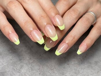 ナナネイルズ(nananails)/フレンチ¥8,500