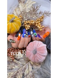 ハロウィンネイルです♪