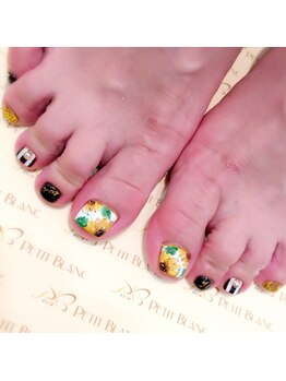 プチブラン(Petit Blanc)/お客様ネイル画像