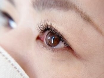 ナッキー(nacky)の写真/ナチュラルからボリュームある目元まで◎イベント前におすすめ！カラーエクステもご用意しております☆