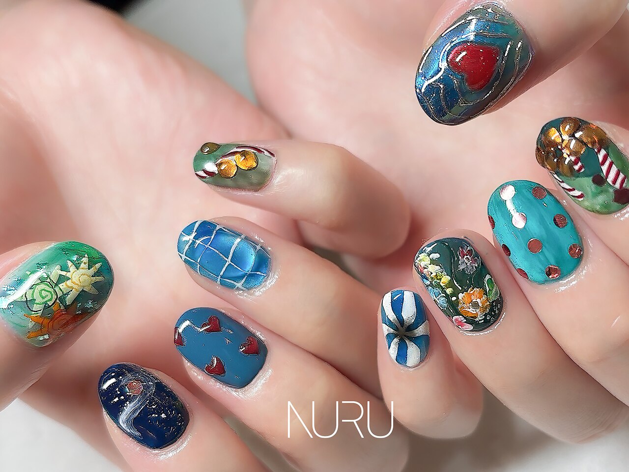 MOMO ネイルカラー パーツ　ホイル　44個セット MOMO ネイルカラー パーツ ホイル 44個セット