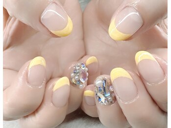 アマル (AMAL)/フレンチネイル