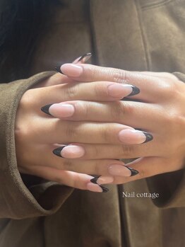 ネイルコテージ 新宿南口店(Nail cottage)/黒フレンチ　￥６０５０
