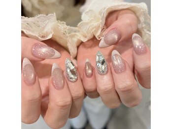ディー ネイル アイラッシュ ヤバ(DEE nail×eyelash yaba)/b-10 120分アートフリー