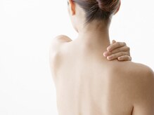 シルエーラ(Ciruela)/ドレスが映える後ろ姿へ